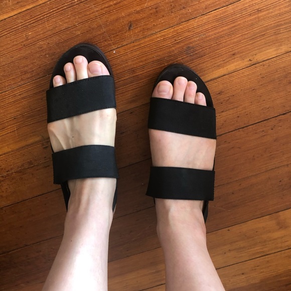 Report Shoes - Strappy platform sandal flat slides shoes